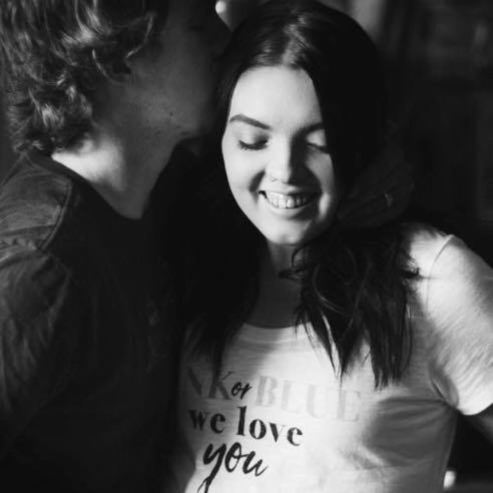 Meet your Posher, Laurie